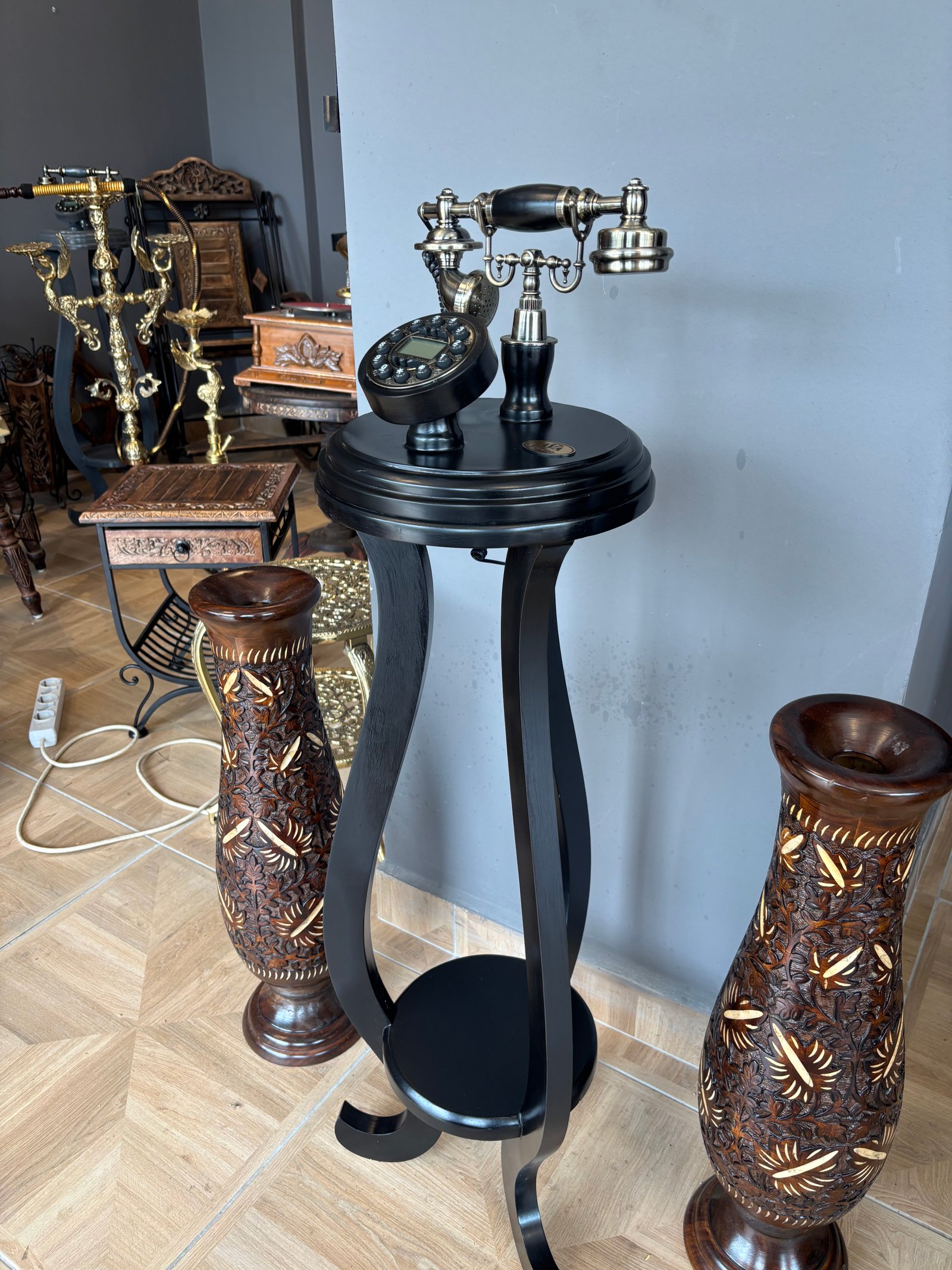 TELEFON SALON TİPİ